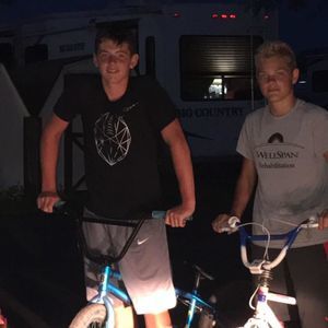 Meet your Posher, Aaron